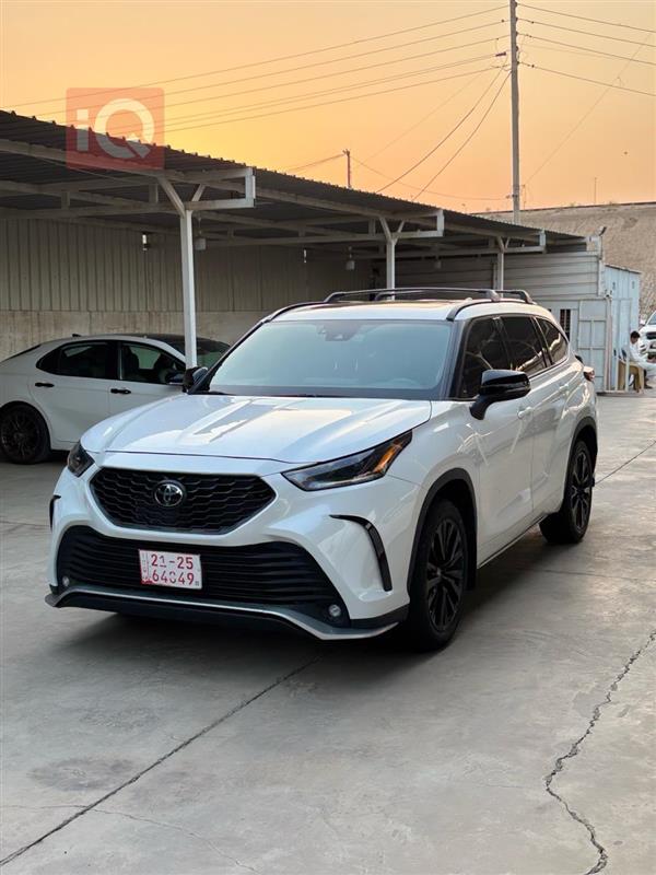 Toyota Highlander 2023 for sale in Iraq - Kirkuk